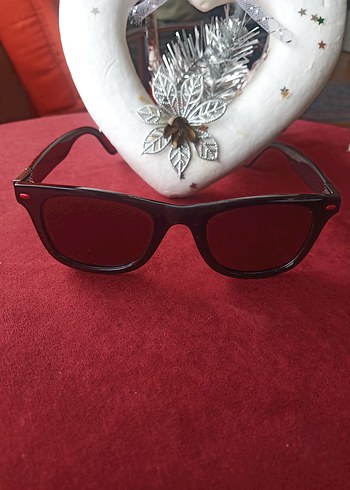 Kadın Siyah Minimalist Güneş Gözlüğü - Görsel 4