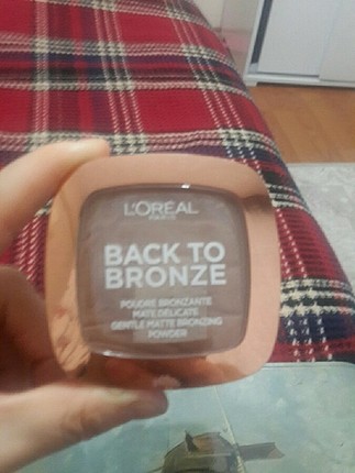 Loreal bronzer 