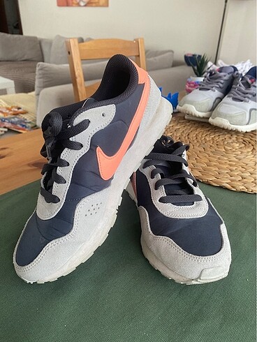 Nike spor ayakkabı
