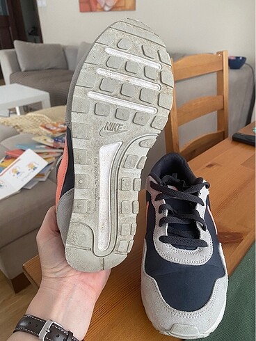 Nike spor ayakkabı - Görsel 6