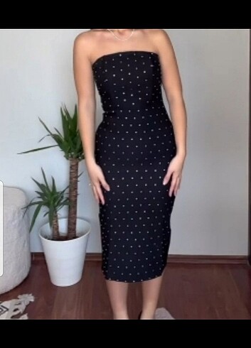 Taşlı elbise
