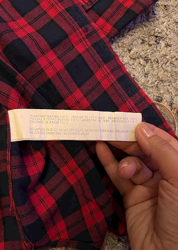 8 Yaş Beden kırmızı Renk Zara Erkek ÇocukGömlek