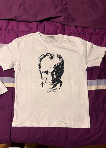 Atatürk Baskılı Beyaz Erkek Çocuk Tişört