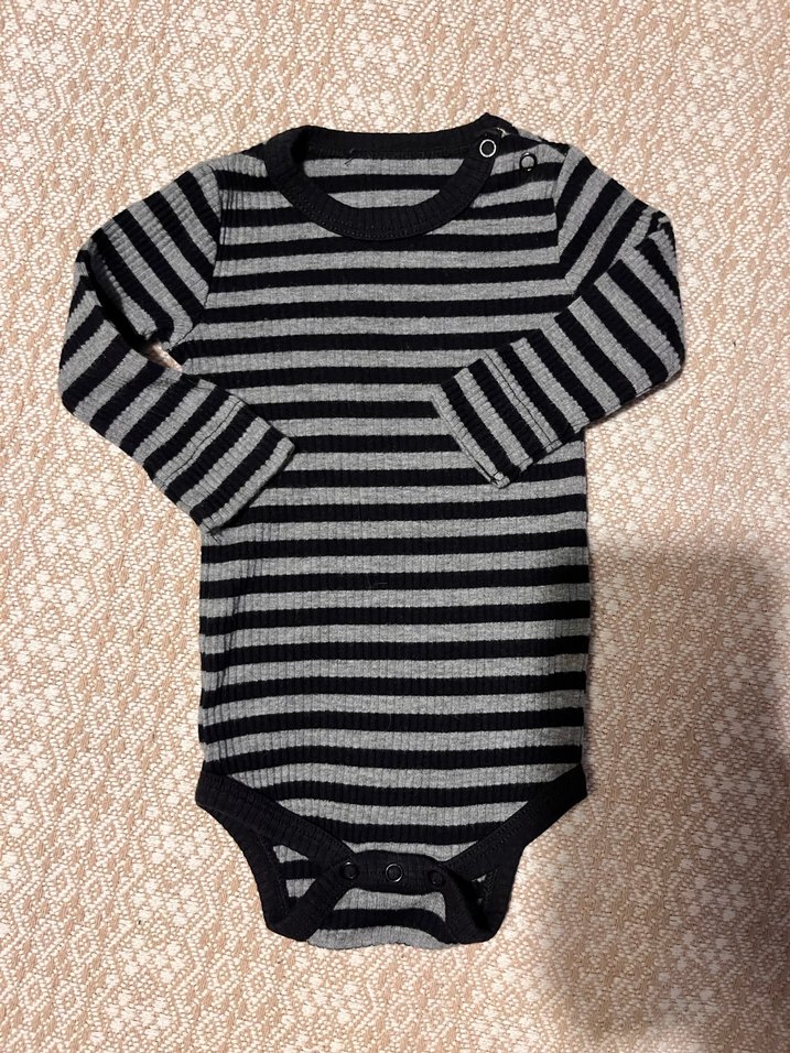 Gri Çizgili Uzun Kollu Fitilli Bebek Body - Görsel 2