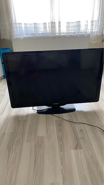 PHILIPS TELEVİZYON