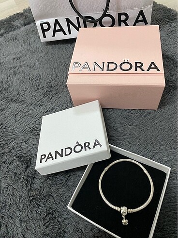 PANDORA PAPATYALI BİLEKLİK