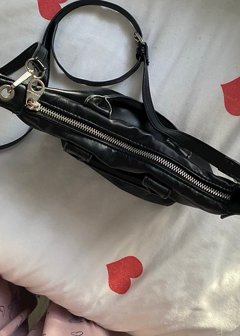 STRADİVARİUS Siyah Deri Tokalı Minimalist Kadın Çanta - Görsel 3