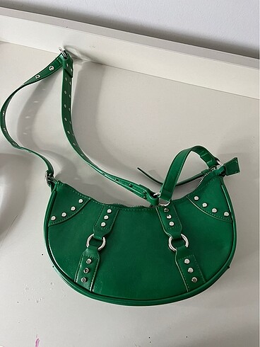 Stradivarius Yeşil çanta