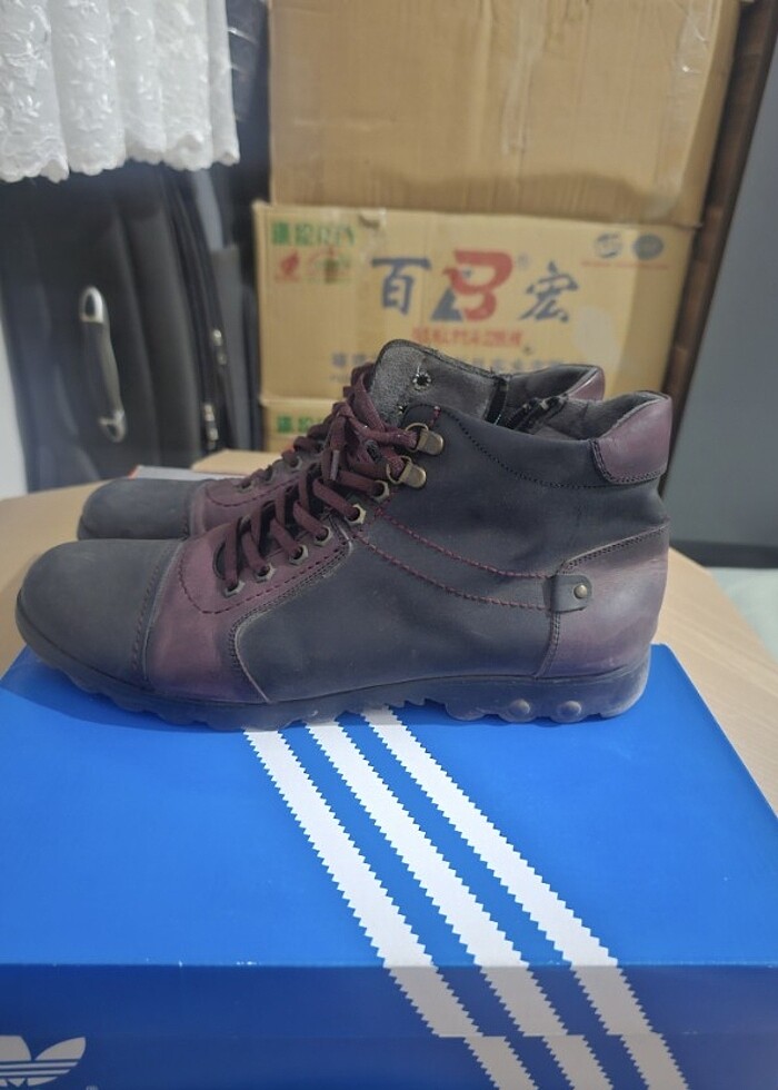 44 numara erkek bot - Görsel 2