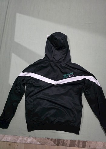 Werder Bremen Erkek Siyah Kapüşonlu Rüzgarlık Eşofman Üstü - Görsel 2