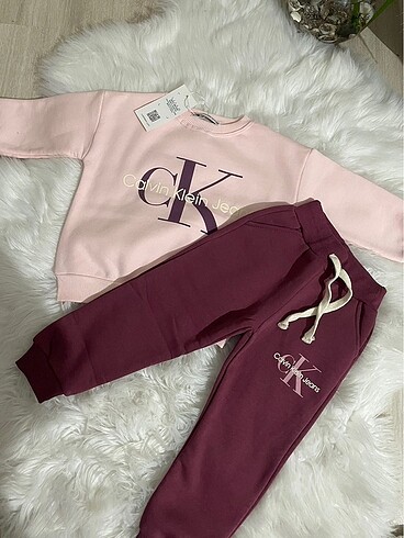 Calvin Klein Kışlık şardonlu çocuk takım