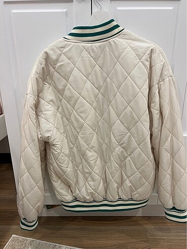 l Beden BERSHKA ceket