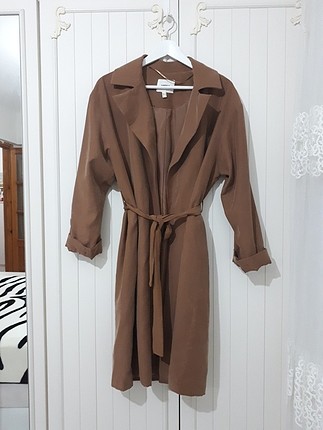 trenchcoat aba