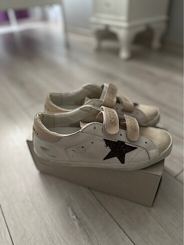 Golden Goose Deluxe Golden Goose Ayakkabı