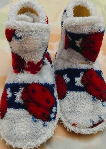 Kız erkek çoçuk için Renkli Nakışlı Sıcak Ev Terliği - Görsel 2