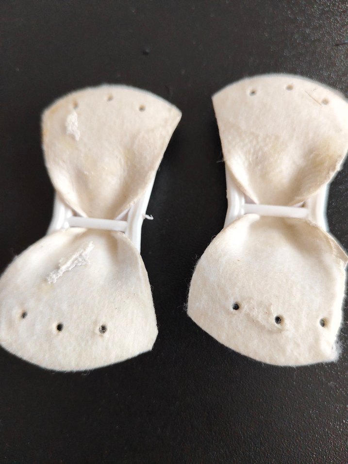 Beyaz Velcro Bantlı Motosiklet Dizlik - Görsel 2