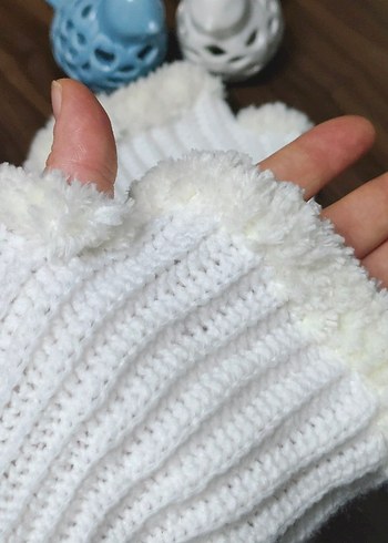 Beyaz Örgü Kadın Eldiveni - Görsel 7