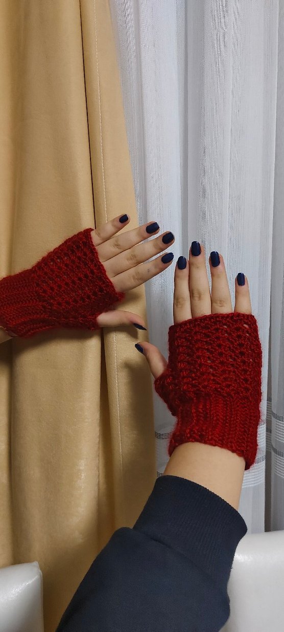 Kadın Kırmızı Örgü Parmaksız Eldiven - Görsel 5