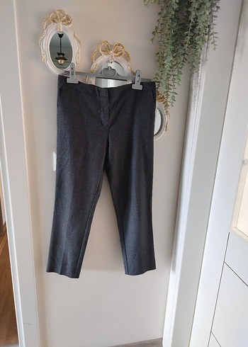 Gri Kemerli Midi Kumaş Pantolon - Görsel 2