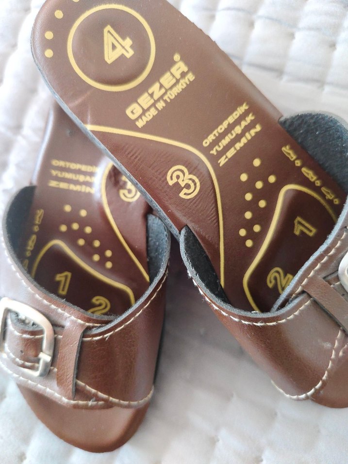 Kahverengi Tokalı Kadın Dolgu Topuk Terlik - Görsel 3