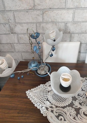 Mavi Çiçek Dekorlu Avize Lambası - Görsel 2