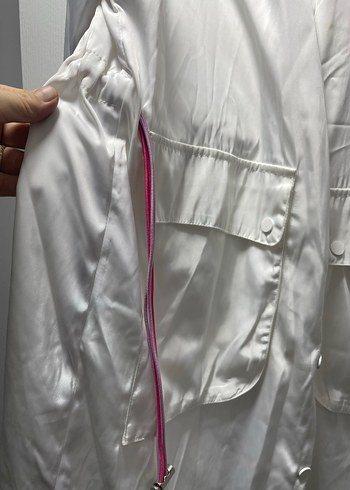 Uzun Kollu Beyaz Midi Kadın kap - Görsel 4