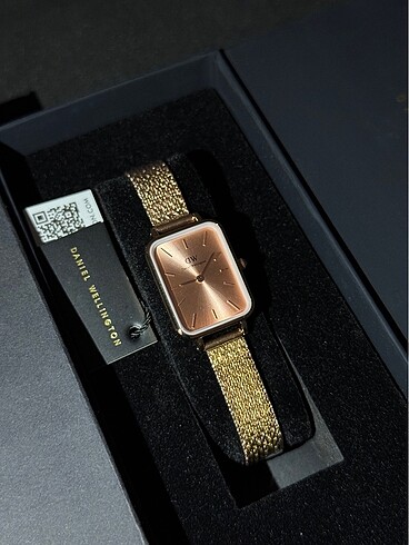 Beden altın Renk Daniel Wellington QUADRO PRESSED UNİTONE ROSE
