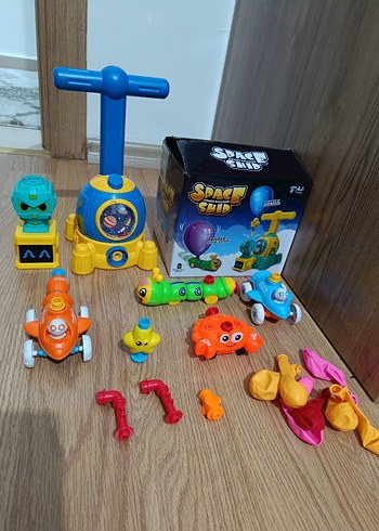 Renkli Uzay Temalı Oyun Seti - Görsel 2