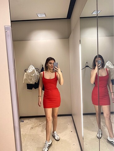 Zara Zara kırmızı elbise