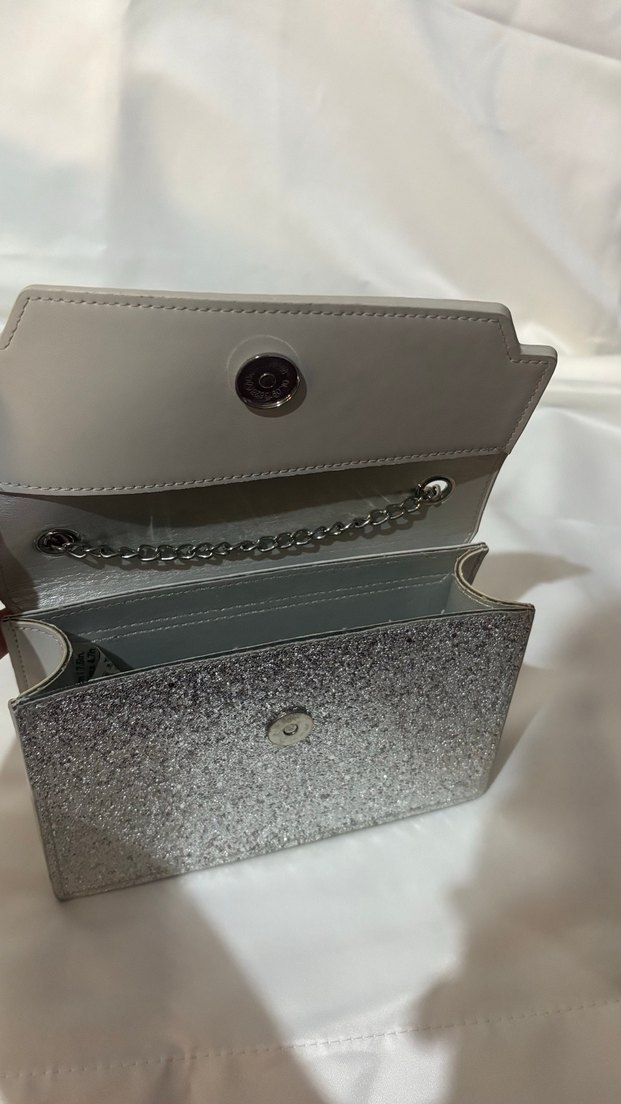 Gri Zincir Detaylı Deri Kadın Çanta - Görsel 4