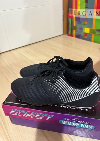 Erkek Siyah Zebra Desenli Bağcıklı Futbol Ayakkabısı Krampon - Görsel 2