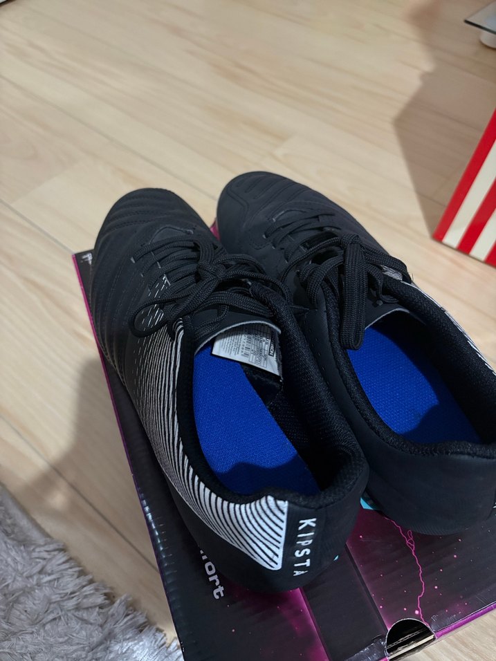 Erkek Siyah Zebra Desenli Bağcıklı Futbol Ayakkabısı Krampon - Görsel 4