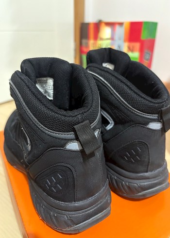 National Geographic Siyah Outdoor Erkek Bot - Görsel 3