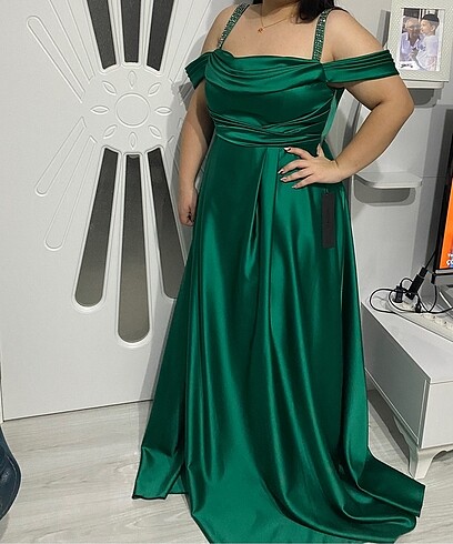 Yeşil abiye
