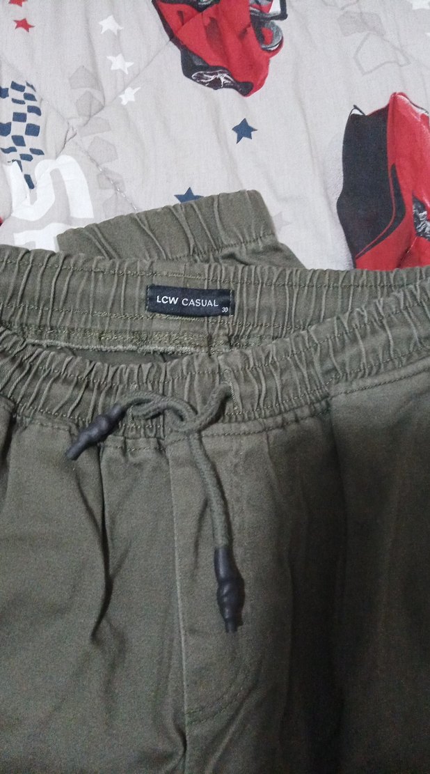 Kadın Gri Kamuflaj Kemerli Rahat Pantolon - Görsel 4