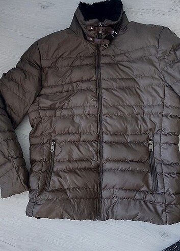 LC Waikiki Haki mont