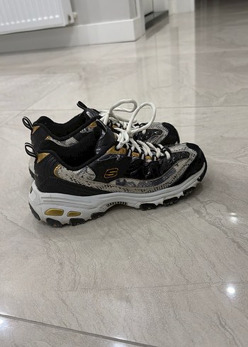 Gri Yılan Desenli Kadın Spor Ayakkabı - Görsel 2