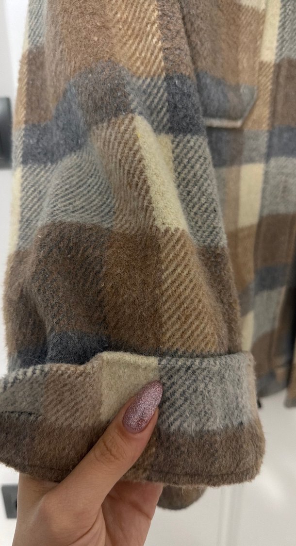 Düğmeli Çizgili Kahverengi Kadın Gömlek - Görsel 3