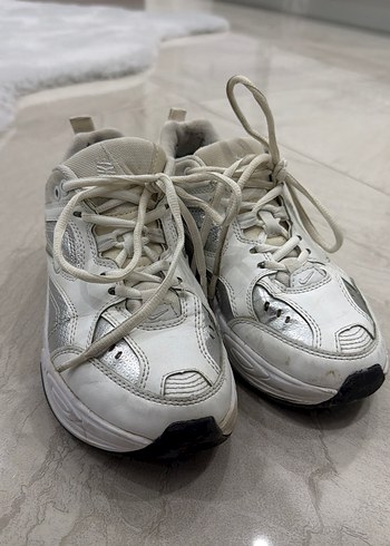 Beyaz Gri Bağcıklı Yüksek Topuklu Spor Ayakkabı - Görsel 2