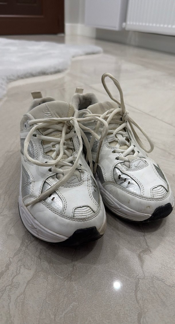 Beyaz Gri Bağcıklı Yüksek Topuklu Spor Ayakkabı - Görsel 2