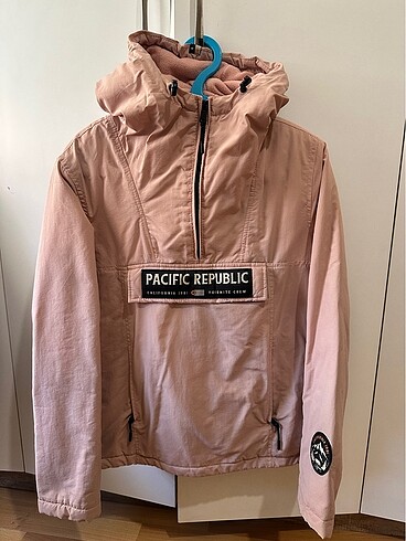 Pull and bear kanguru