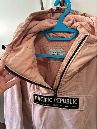 s Beden Pull and bear kanguru