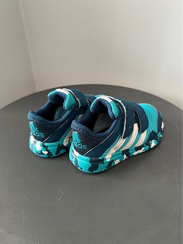 22 Beden Adidas çocuk spor