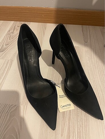 Mango siyah stiletto