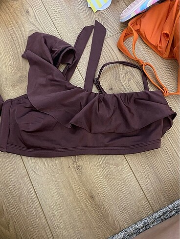 bikini üst