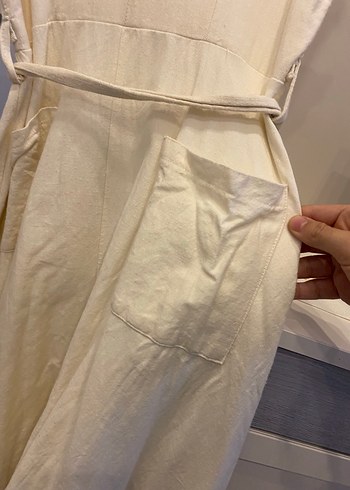 V Yaka Beyaz Midi elbise - Görsel 2