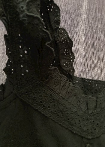 Siyah Düğmeli Gösterişli Kolsuz Kadın Bluz 38 beden - Görsel 5