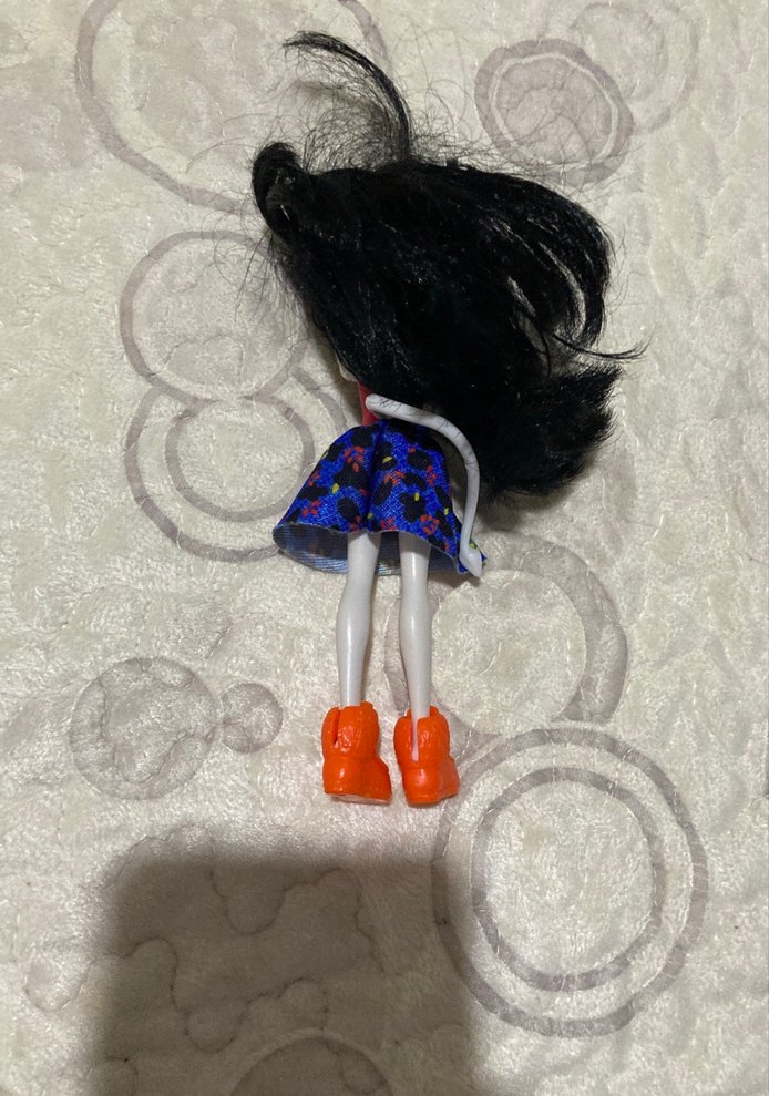 Canlı Renkli Saçlı Bebek - Görsel 2