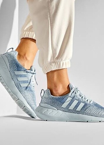 Orijinal adidas Swift Run 22 W