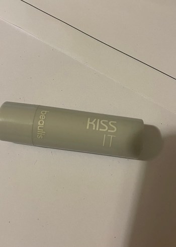 Beden Beaulis Kiss It Mat Ruj 194 Heartbreaker